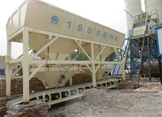 混凝土配料機(jī)兩倉多少錢