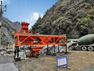 強(qiáng)制攪拌機(jī)750價(jià)格產(chǎn)量，長城750臥式攪拌機(jī)